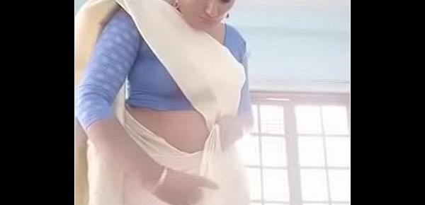  Swathi naidu latest videos while shooting dress change part -2